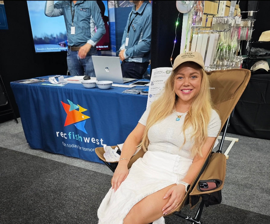 Compact Camp Chair with Armrest