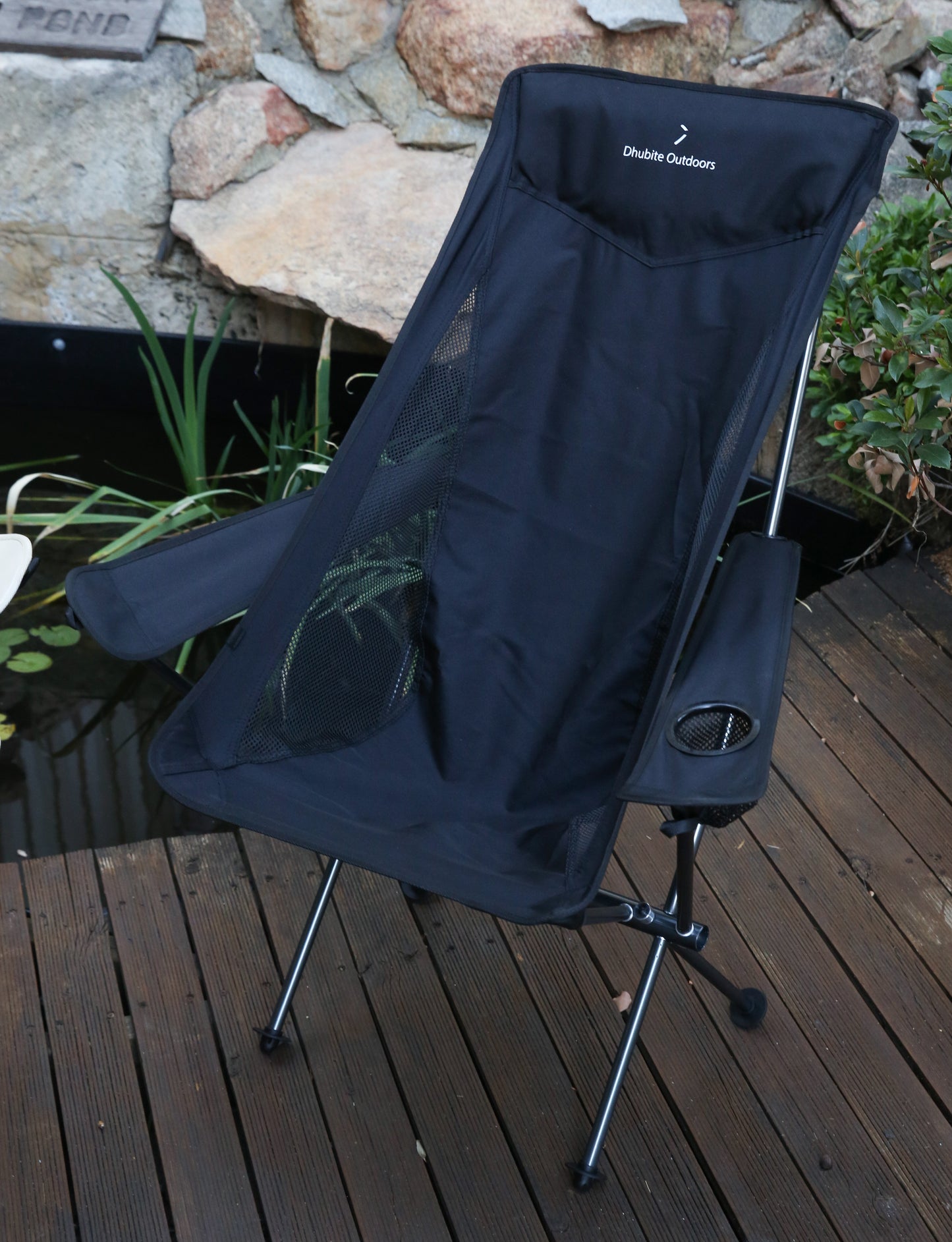 Compact Camp Chair with Armrest